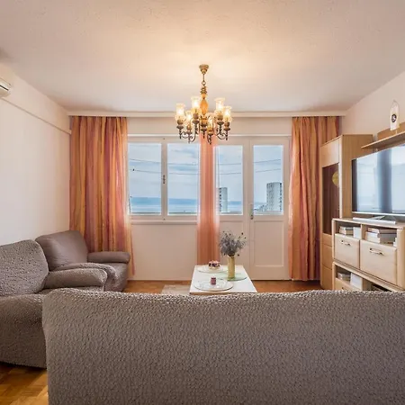 Apartmán Issa & Sea View Split