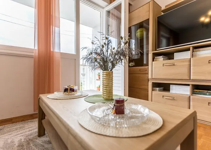 Issa & Sea View Lägenhet